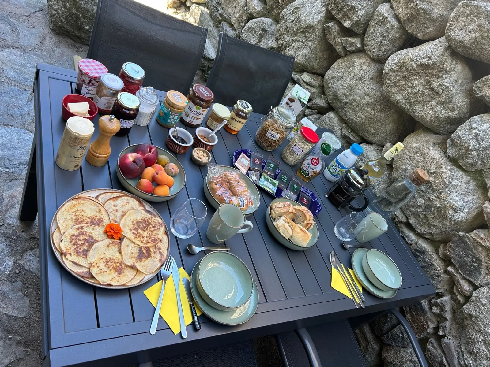 Brunch farm-to-table — Wake Up Village